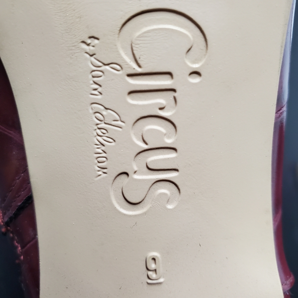 Circus by Sam Edelman Burgundy Croc-Embossed Ankle Boots - Picture 8 of 8